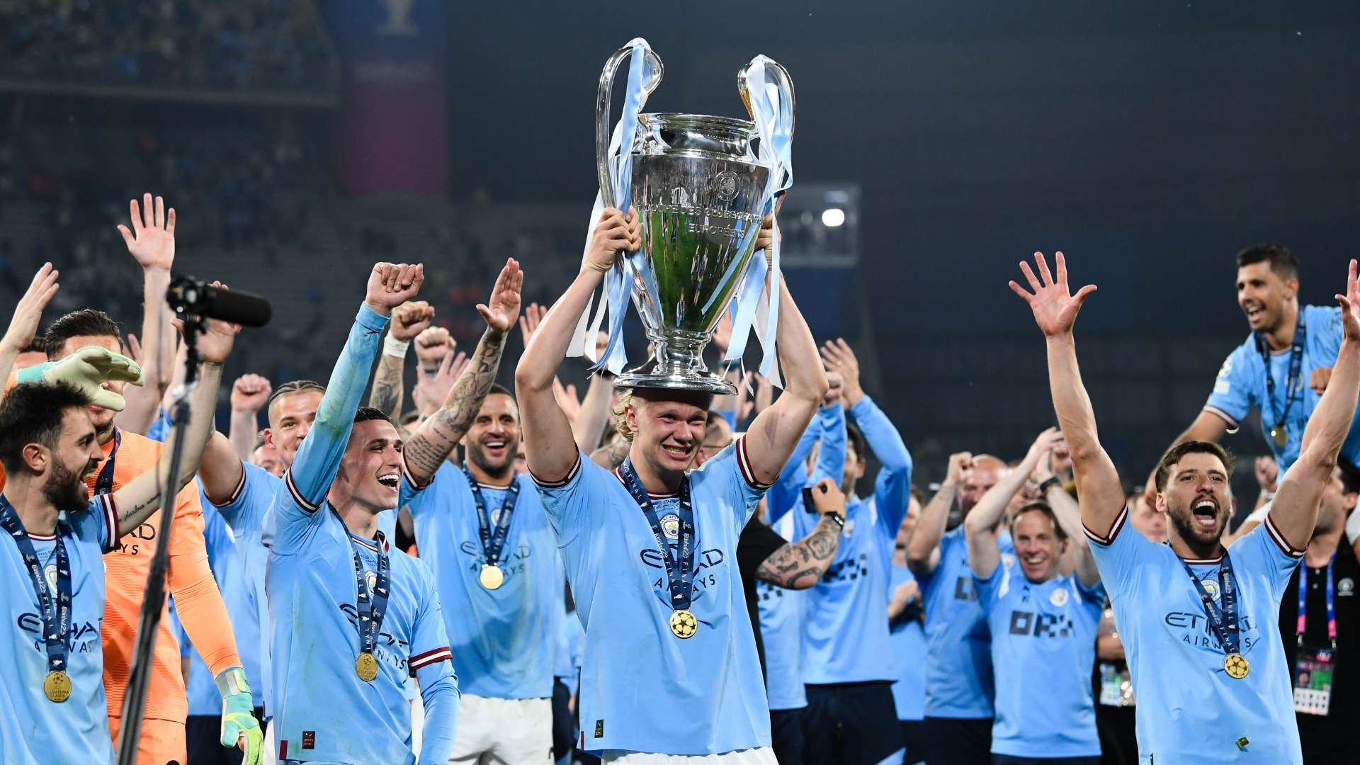 还传递出一 还传递出一